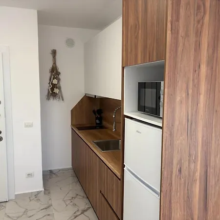 New Cozy Area דירה